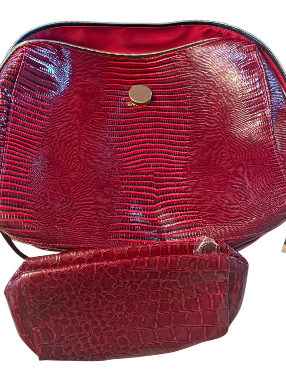 Estée Lauder Red Croc‑Embossed Cosmetic Bag